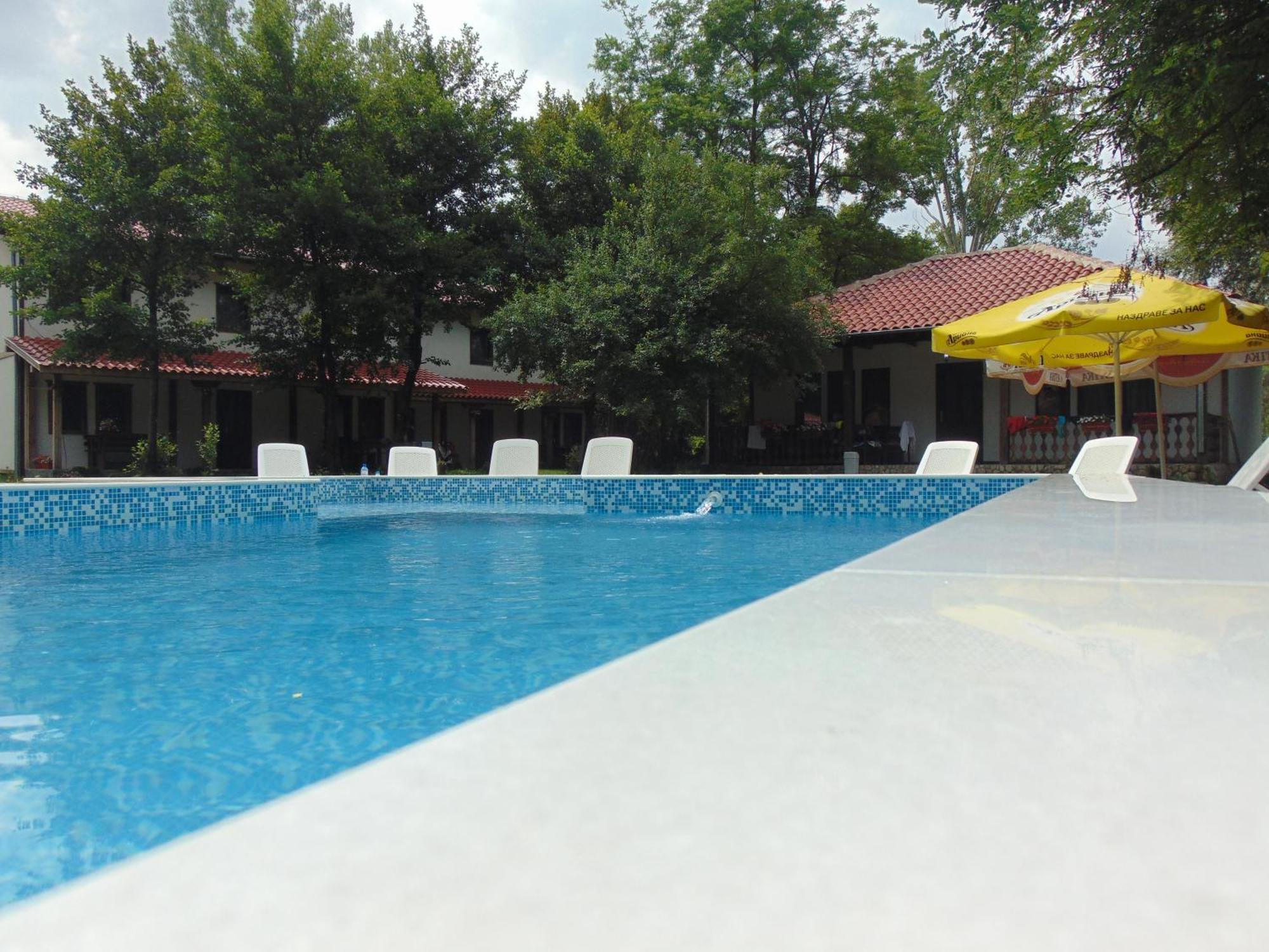 Hotel Holiday Park Ranchoto Kirkowo Exterior foto