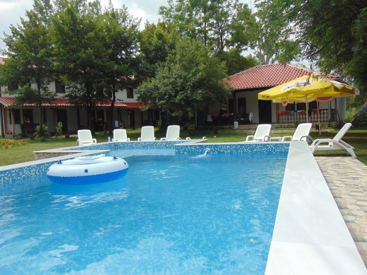 Hotel Holiday Park Ranchoto Kirkowo Exterior foto